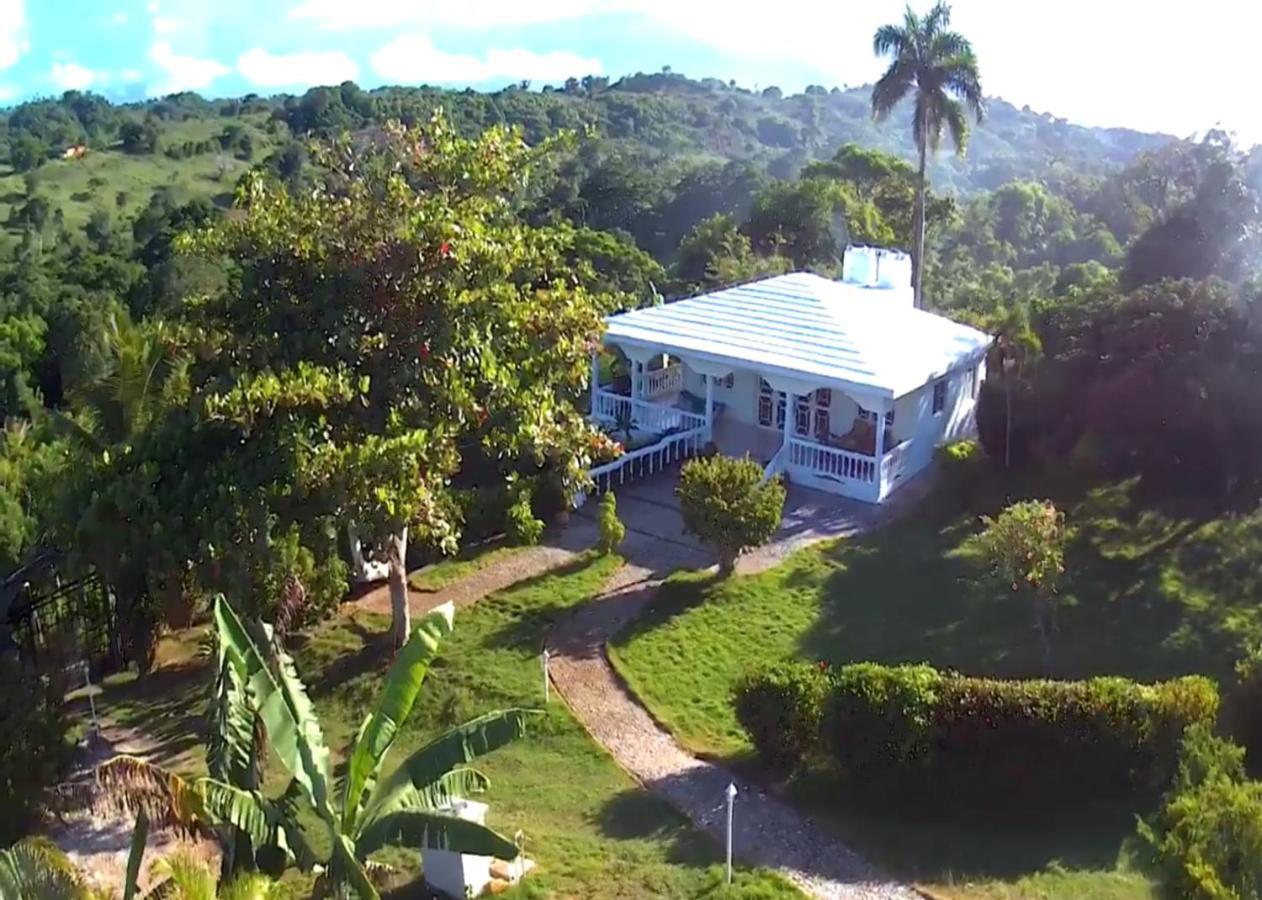 Casa Blanca Samana - Las Galeras Apartment Exterior photo